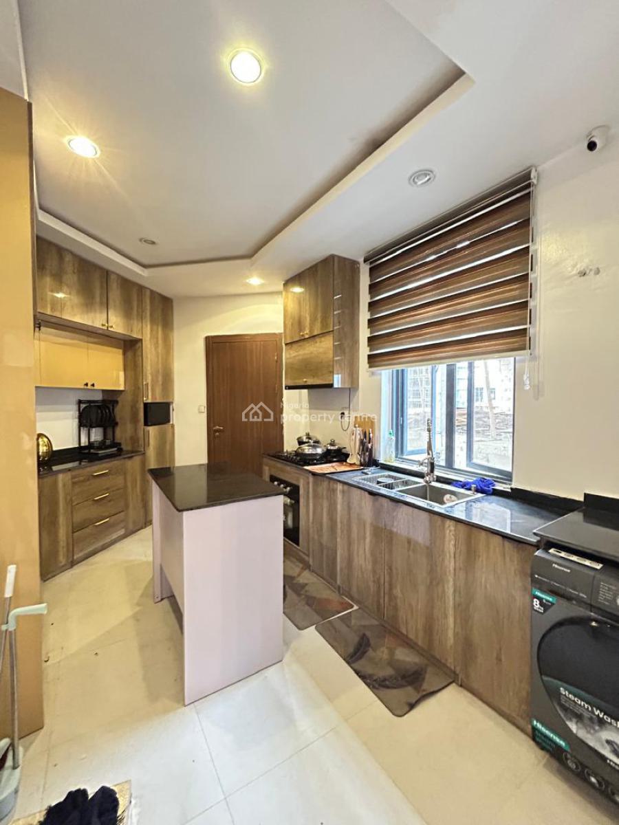 Furnished 3 Bedroom Apartment with Swimming Pool and Gym, Lekki Phase 1, Lekki Phase 1, Lekki, Lagos, Flat / Apartment for Rent