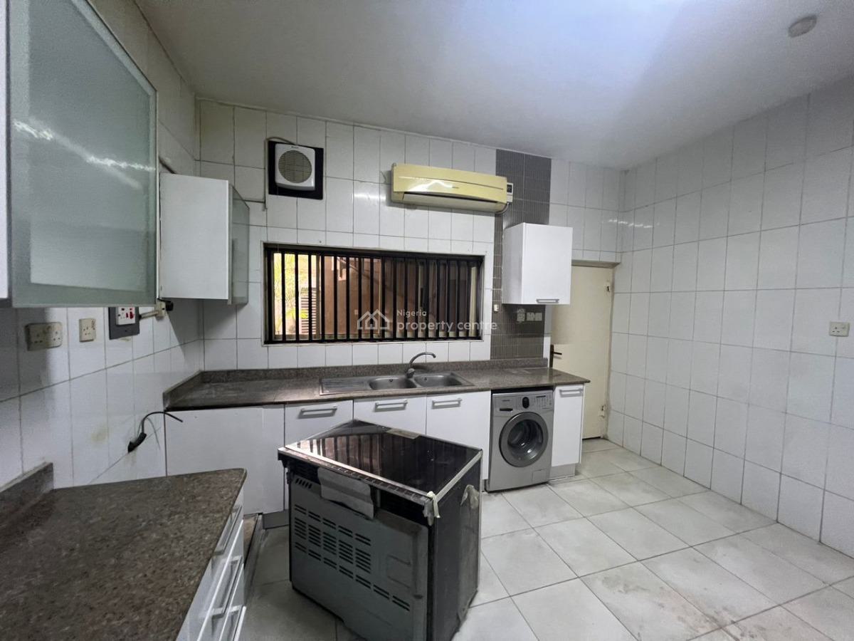 Furnished 3 Bedroom Apartment with Swimming Pool and Gym, Lekki Phase 1, Lekki Phase 1, Lekki, Lagos, Flat / Apartment for Rent