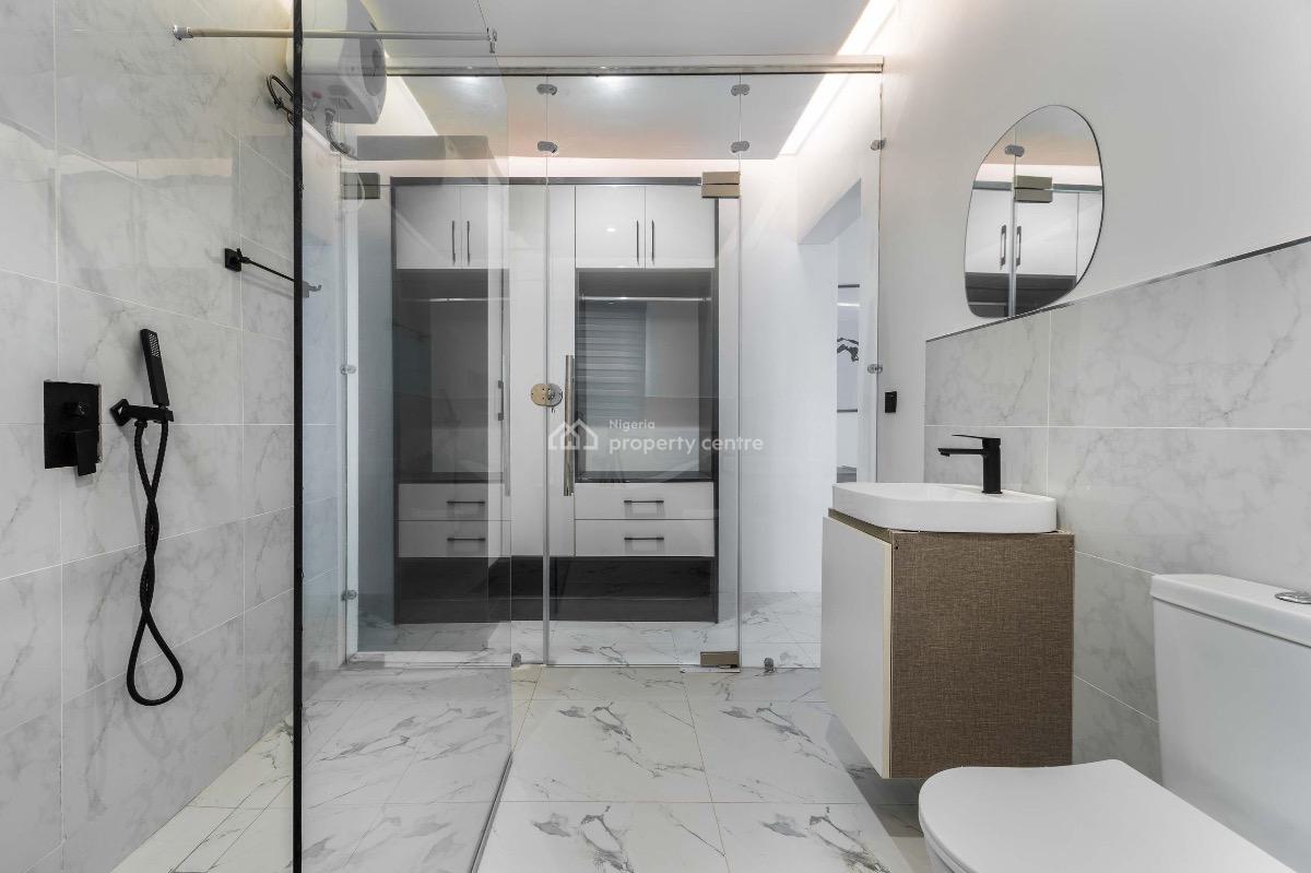 Lovely 🥰 2 Bedroom Apartment with Ps5, Swimming Pool  and Other a, Lekki Phase 1, Lekki, Lagos, Flat / Apartment Short Let