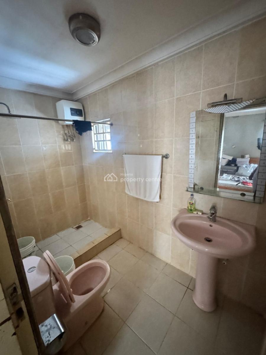 Stunning 4 Bedroom Semi Detached Duplex with 1 Bedroom Bq, Estate, Kado, Abuja, Semi-detached Duplex for Sale