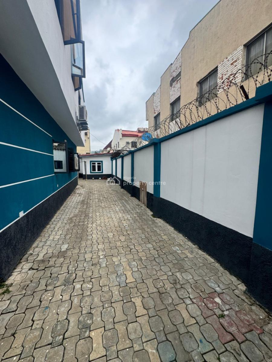 Stunning 4 Bedroom Semi Detached Duplex with 1 Bedroom Bq, Estate, Kado, Abuja, Semi-detached Duplex for Sale