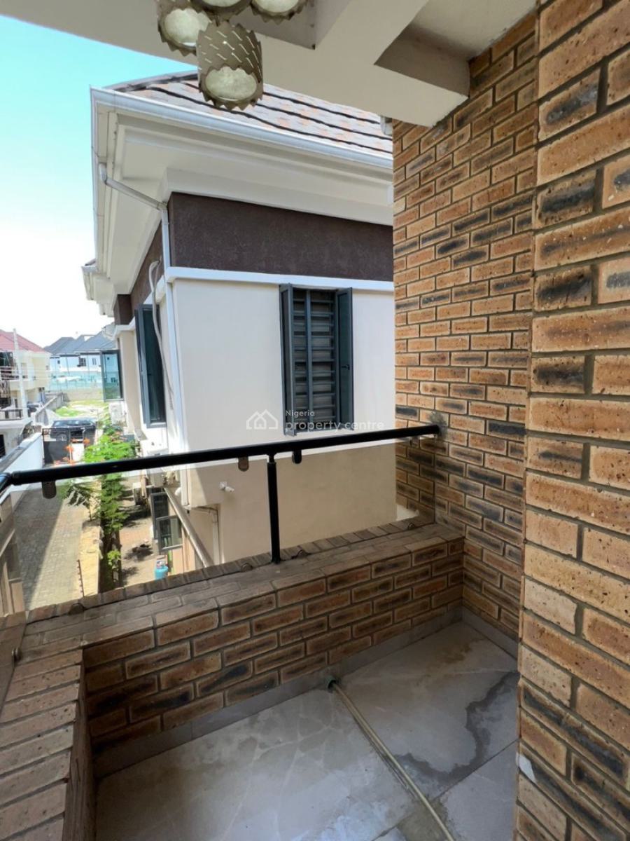 Spacious and Very Big Master Bedroom with Jacuzzi, Chevron Alternative Road Lekki, Lekki Phase 2, Lekki, Lagos, Self Contain (single Rooms) for Rent