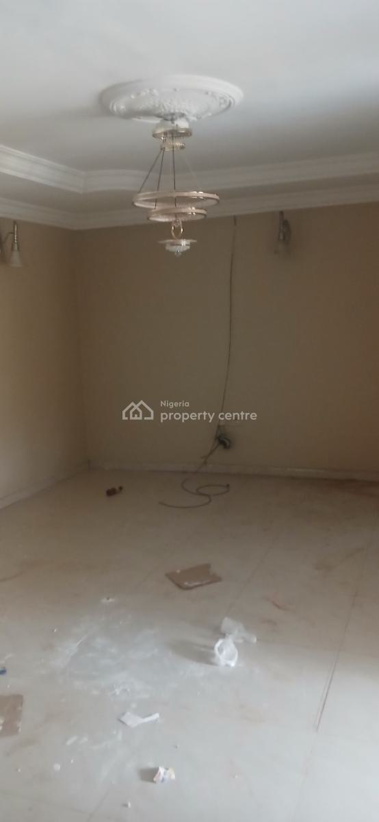 Newly Renovated 3bedroom Flat, Gateway Zone Magodo Phase 1 Gra Lagos, Gra Phase 1, Magodo, Lagos, Flat / Apartment for Rent