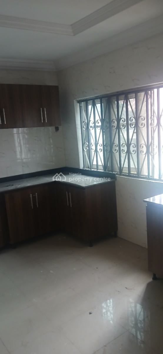 Newly Renovated 3bedroom Flat, Gateway Zone Magodo Phase 1 Gra Lagos, Gra Phase 1, Magodo, Lagos, Flat / Apartment for Rent