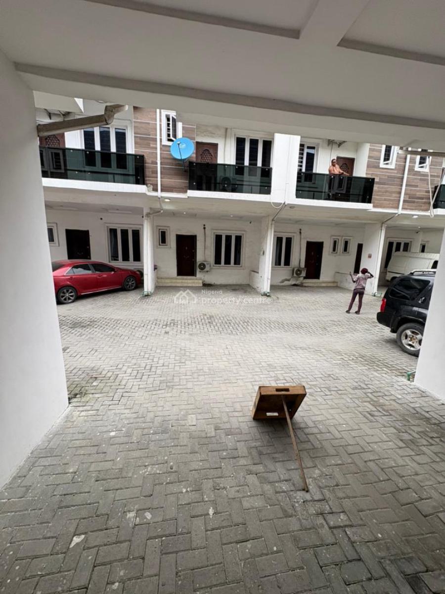 Single Room Selfcontain Duplex Shared Apt, Orchid Road Lekki, Lekki, Lagos, Self Contain (single Rooms) for Rent