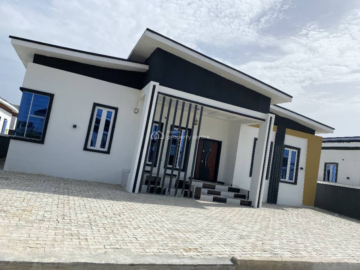 Luxurious 3 Bedroom Detached Bungalows + Employee Quarters, Oriban-wa Wonder Court Estate, Awoyaya, Ibeju Lekki, Lagos, Detached Bungalow for Sale