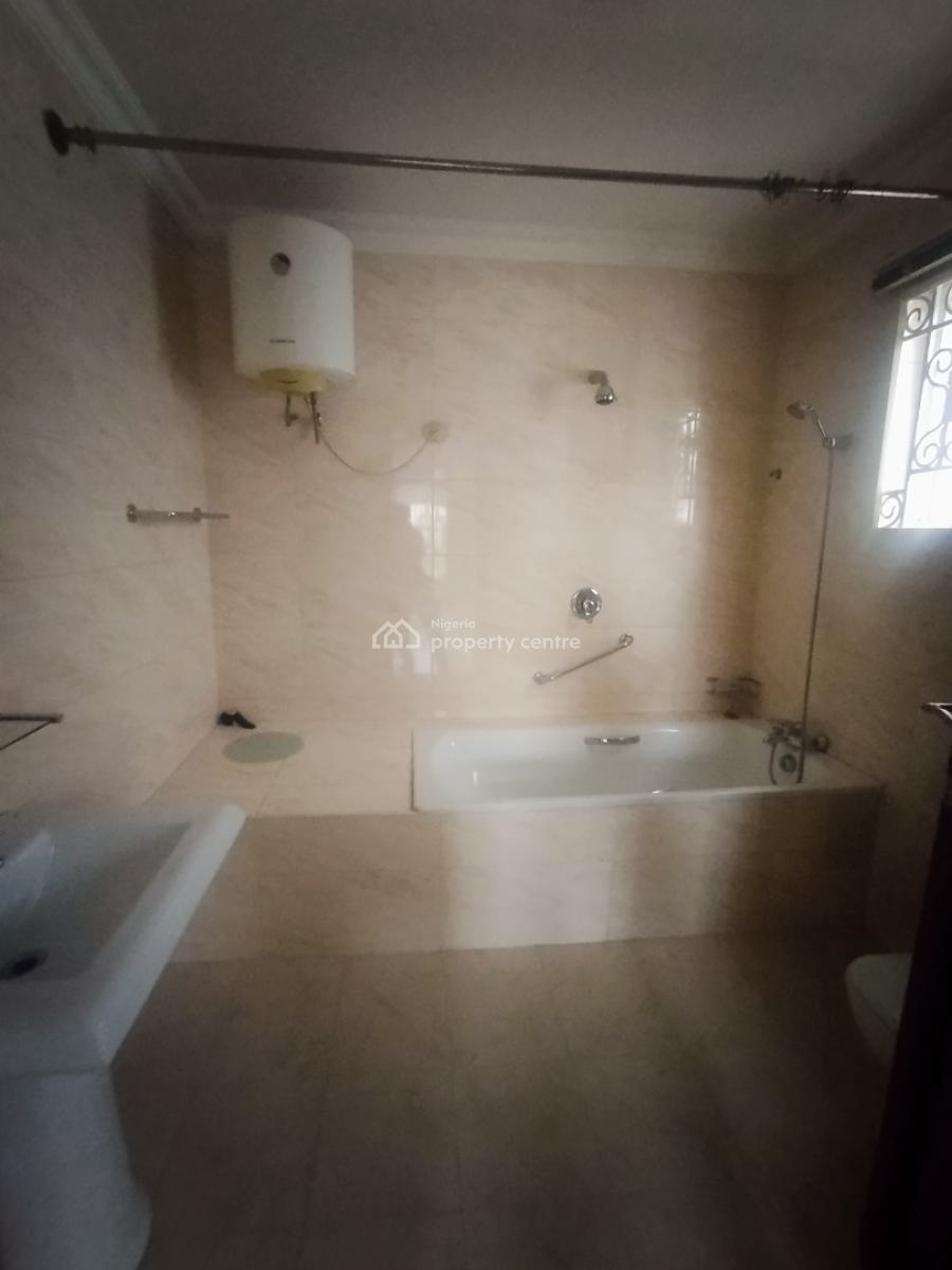 Newly Built, Fully Serviced Mini Flat Upstairs with 24/7 Power Supply, Off Admiralty Way, Lekki Phase 1, Lekki, Lagos, Mini Flat (room and Parlour) for Rent