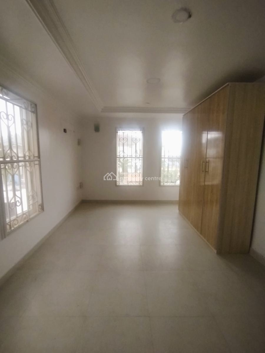Newly Built, Fully Serviced Mini Flat Upstairs with 24/7 Power Supply, Off Admiralty Way, Lekki Phase 1, Lekki, Lagos, Mini Flat (room and Parlour) for Rent