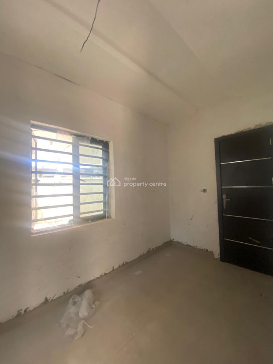 90% Ready to Move in! Luxury Maisonnette, Ikota, Lekki, Lagos, Flat / Apartment for Sale