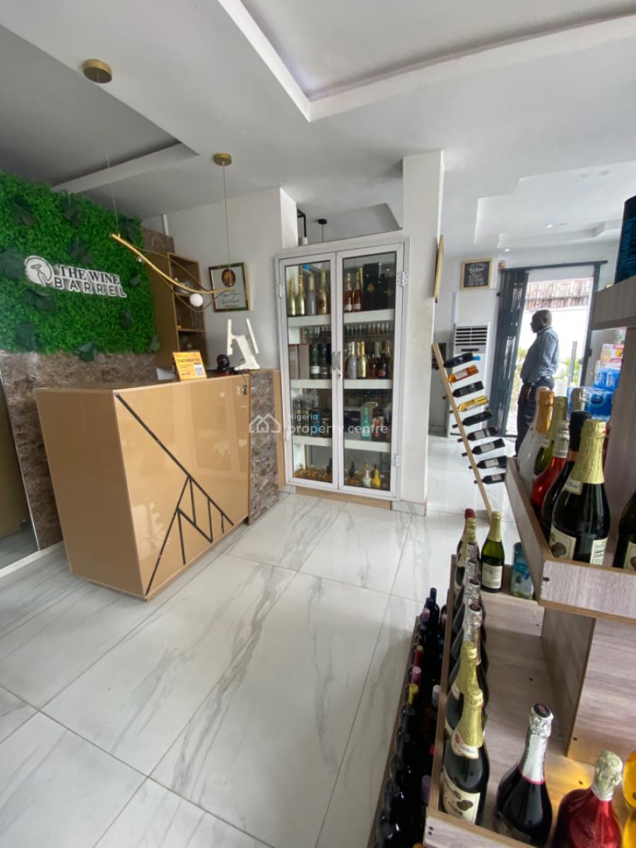 70sqm Shop Space at Lekki Phase 1 Ground Floor, Lekki Phase 1 Lekki Lagos, Lekki Phase 1, Lekki, Lagos, Shop for Rent