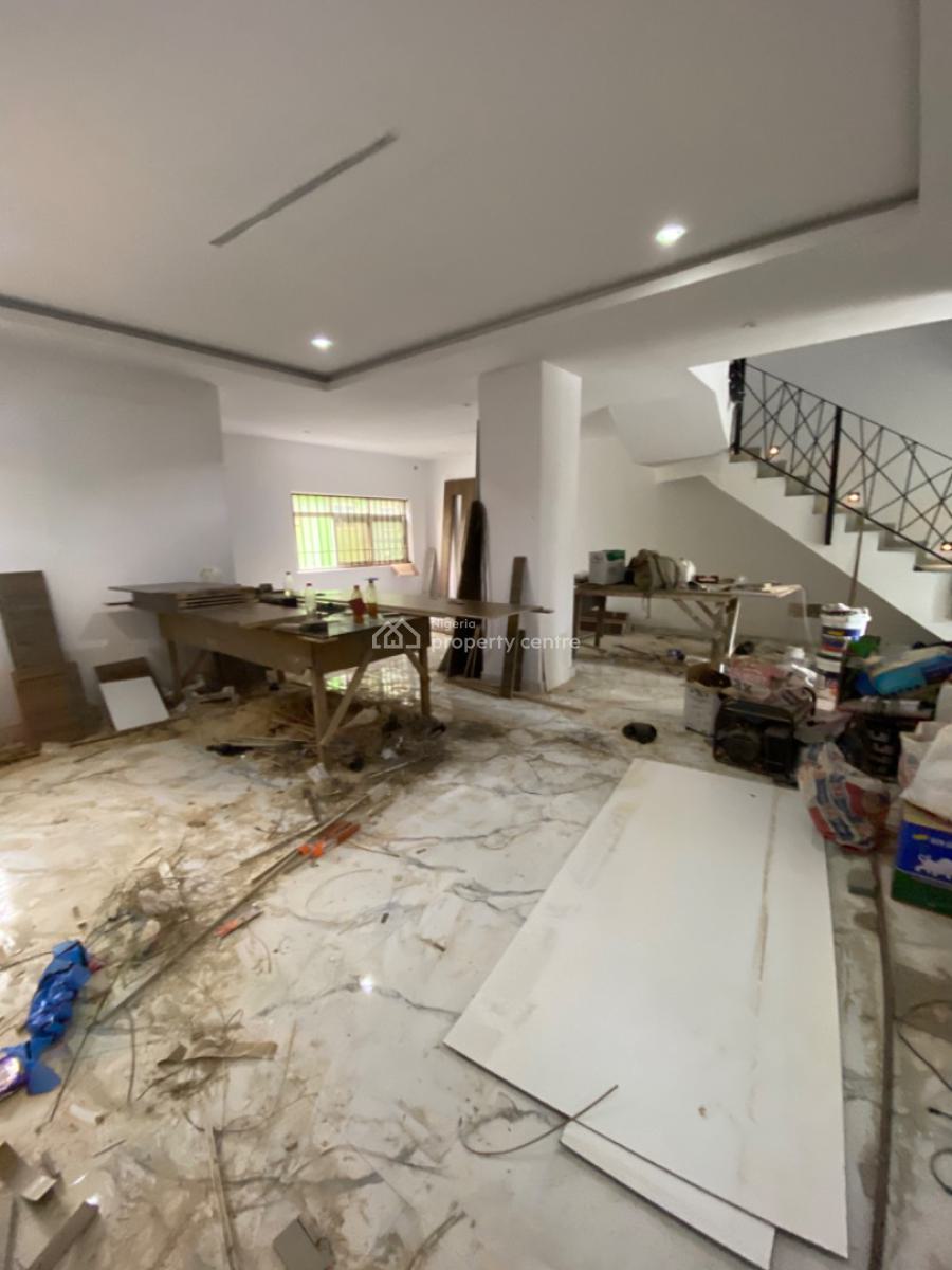 4 Bedrooms Townhouse with Bq, Romay Garden Chisco, Lekki Phase 1, Lekki, Lagos, Terraced Duplex for Rent