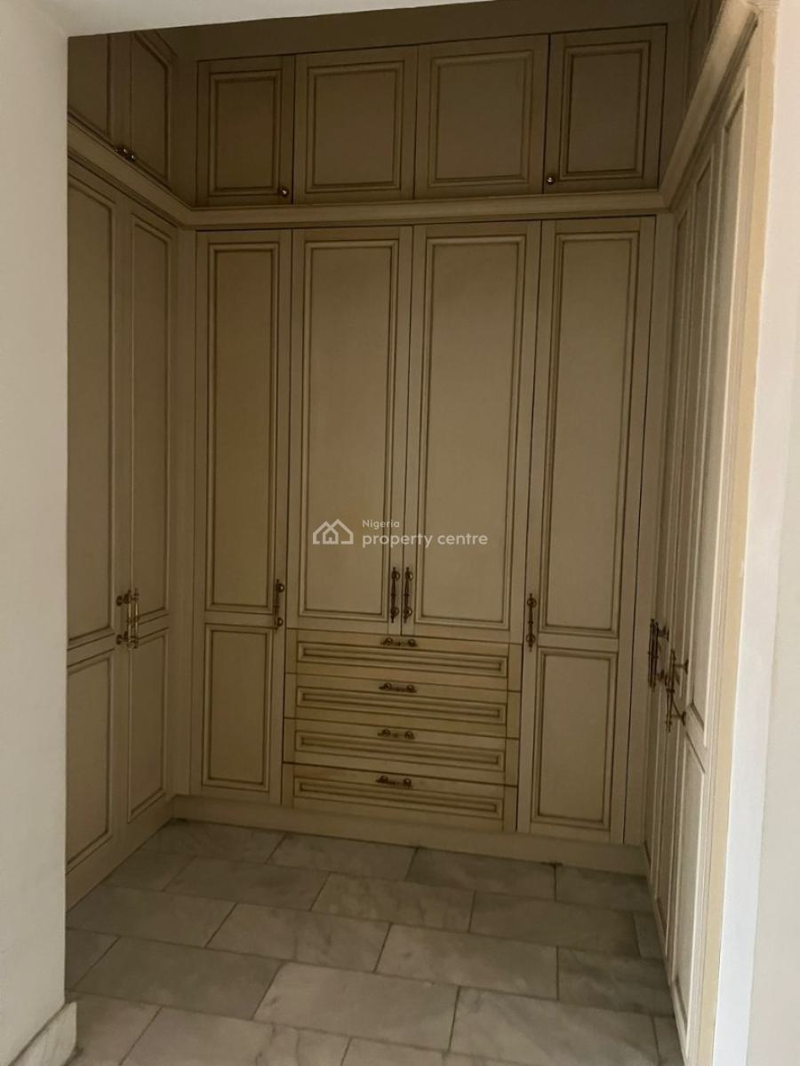 3bedroom Apartment with Bq, Swimming Pool,gym and Elevator,etc, Old Ikoyi, Ikoyi, Lagos, Flat / Apartment for Rent