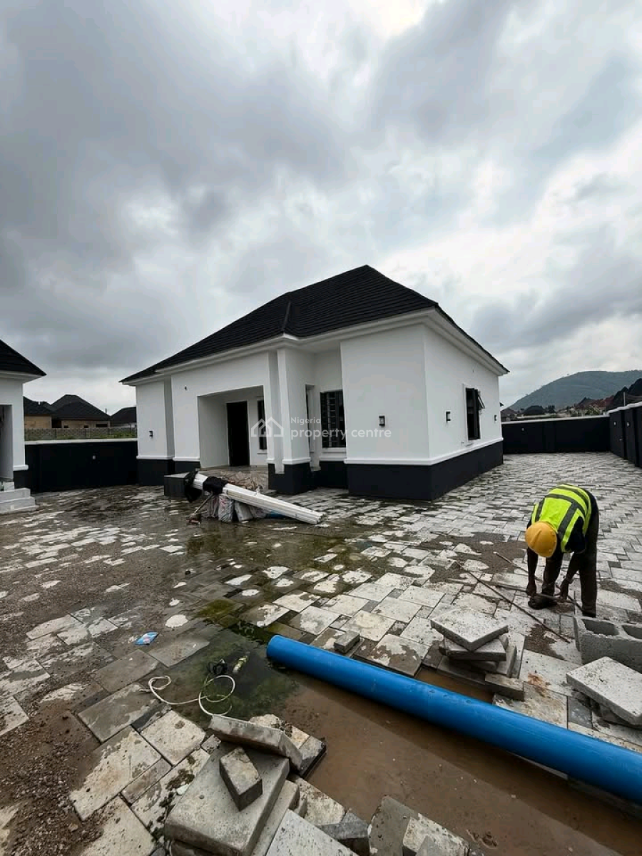 3 Bedroom Detached Bungalow 2 Rooms Bq  Location: Karsana - Gwarinpa-a, Gwarinpa, Abuja, House for Sale