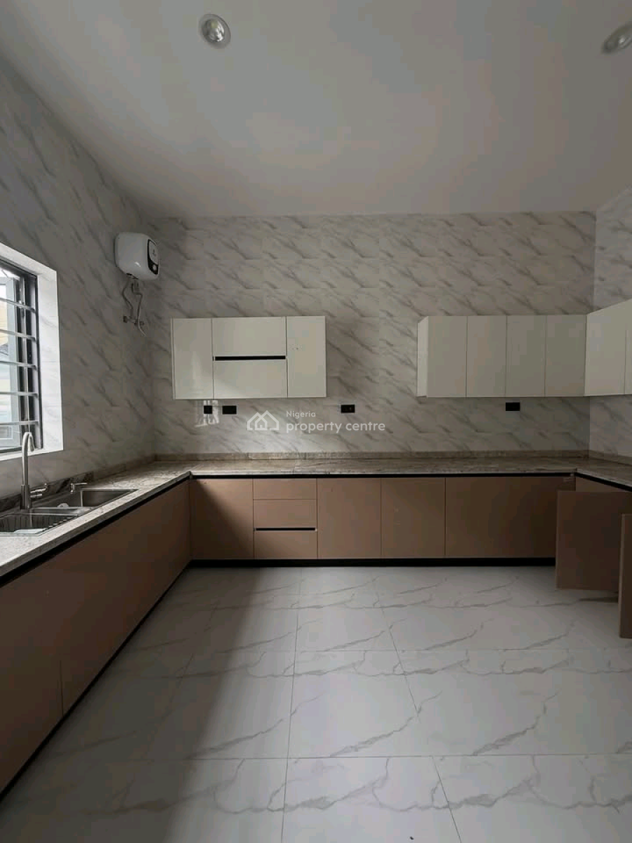 3 Bedroom Detached Bungalow 2 Rooms Bq  Location: Karsana - Gwarinpa-a, Gwarinpa, Abuja, House for Sale
