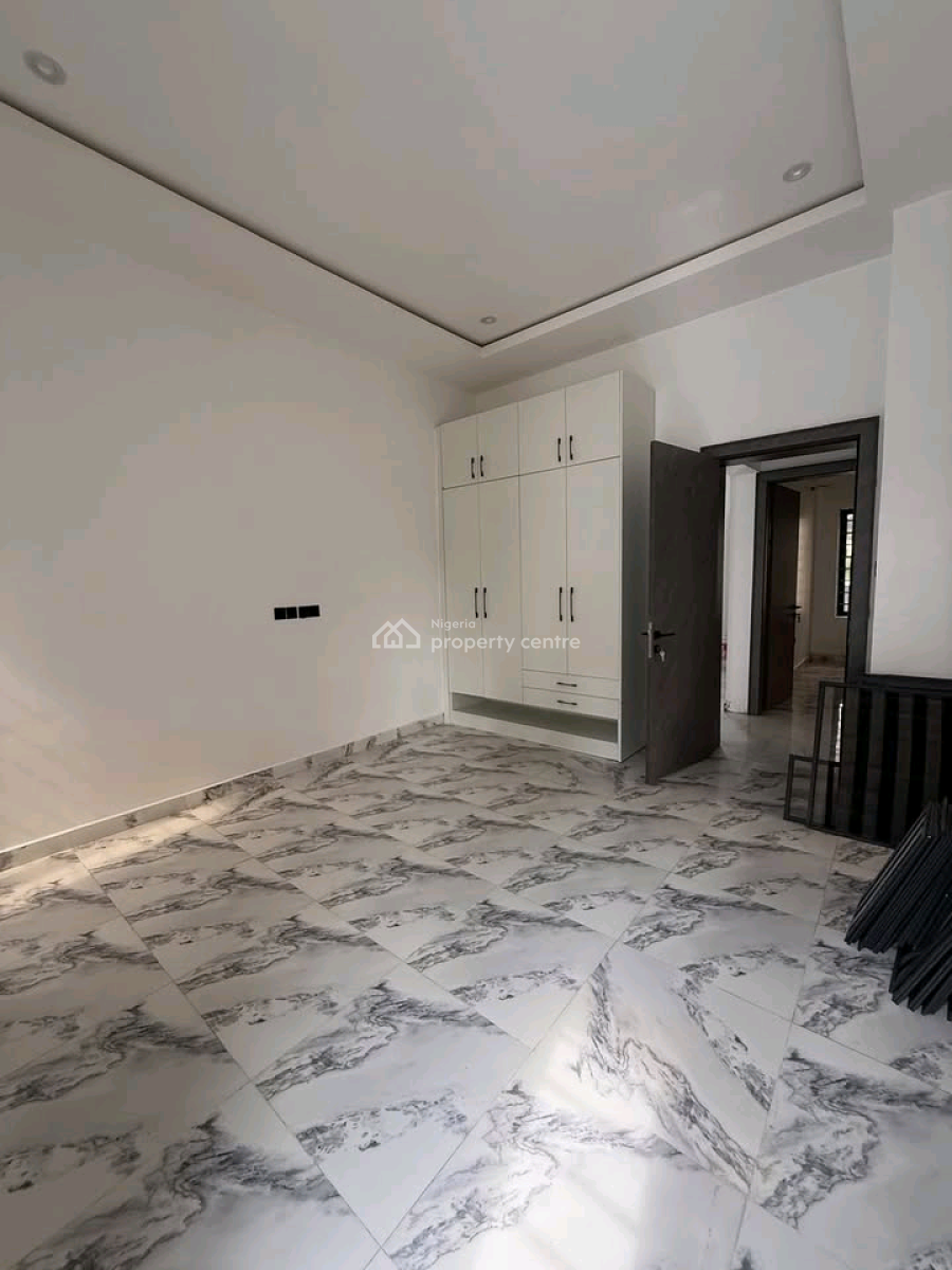 3 Bedroom Detached Bungalow 2 Rooms Bq  Location: Karsana - Gwarinpa-a, Gwarinpa, Abuja, House for Sale