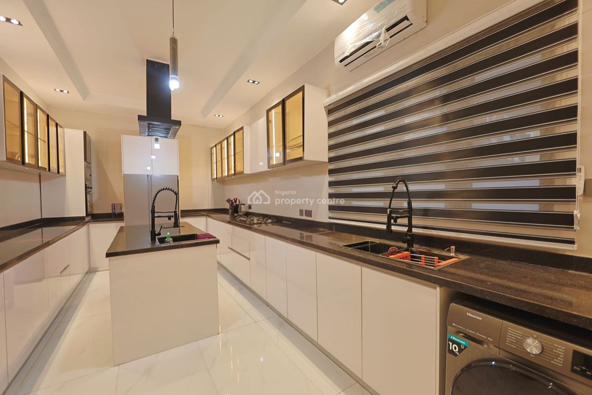 5 Bedroom Duplex with Pool,snooker,cinema,ps4,tennis,rooftop Lounge, Chevron, Lekki, Lagos, Detached Duplex Short Let