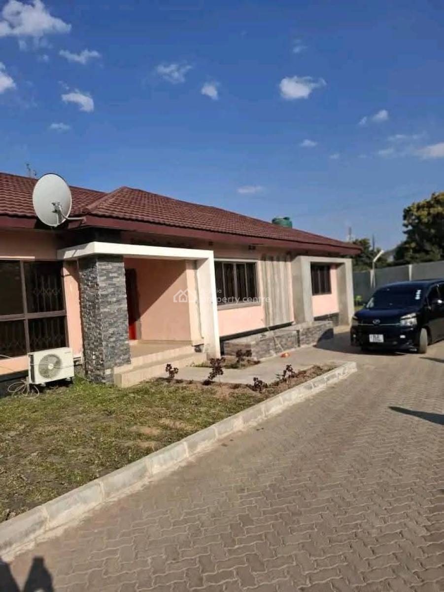 4 Bedroom Detached Bungalow with Bq, Ikorodu, Lagos, Detached Bungalow for Sale
