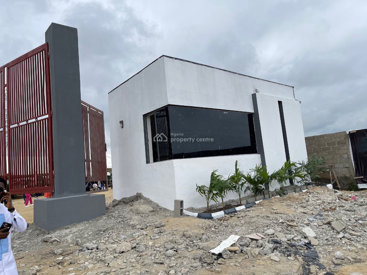 Luxury 3 Bedroom Off - Plan with Excellent Fa, Emerald Estate, Ogombo, Ajah, Lagos, Detached Bungalow for Sale