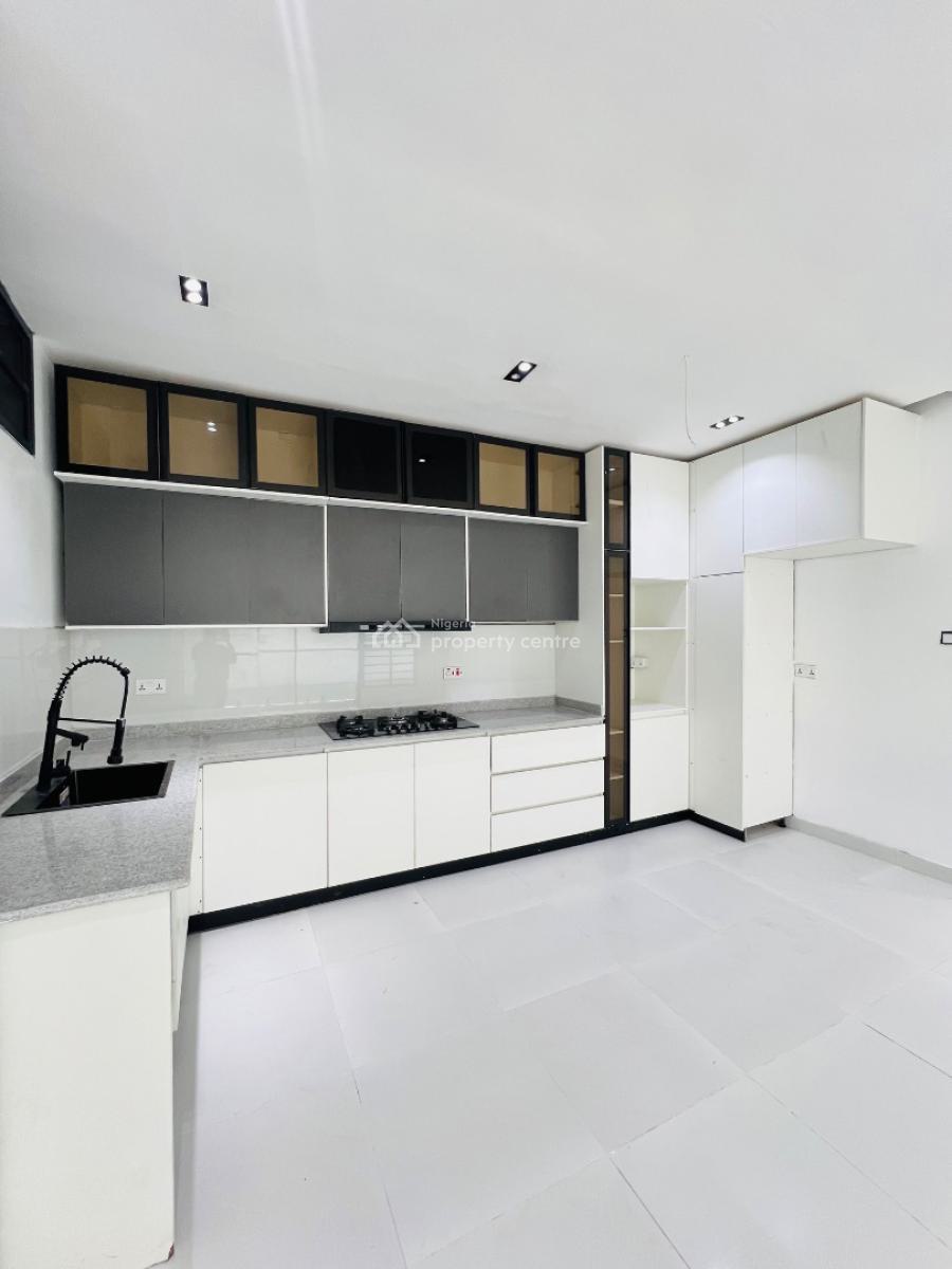 Luxury 2 Bedroom Apartments, Ologolo Lekki, Lagos, Lekki, Lagos, Flat / Apartment for Sale