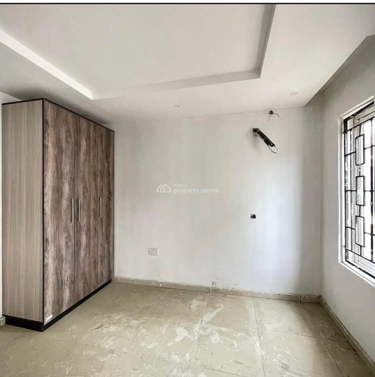 These Lovely Built 1 & 2 Bedroom Apartments, Ologolo,lekki, Ologolo, Lekki, Lagos, Flat / Apartment for Sale
