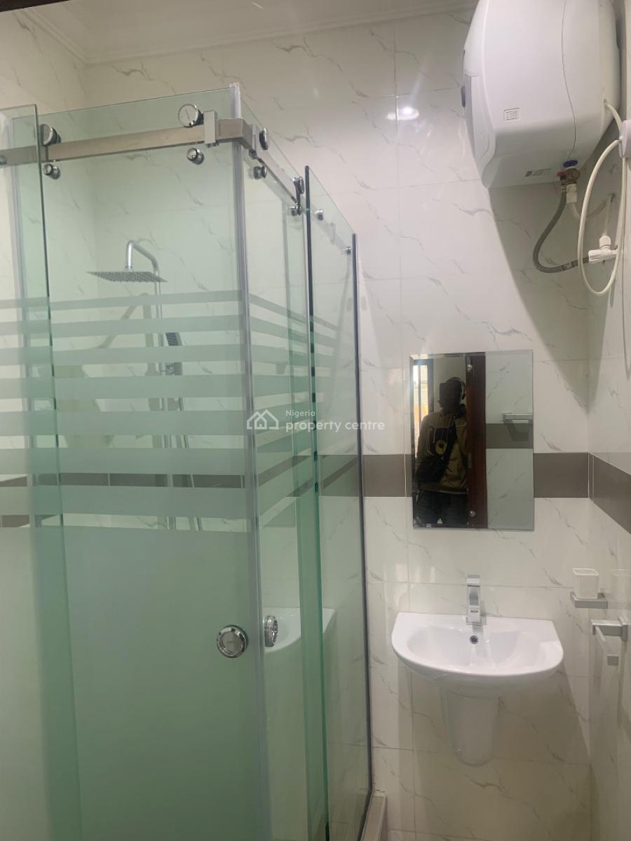 3bedroom Flat Available, Off Freedom Way Ikate, Lekki Phase 1, Lekki, Lagos, Flat / Apartment for Rent