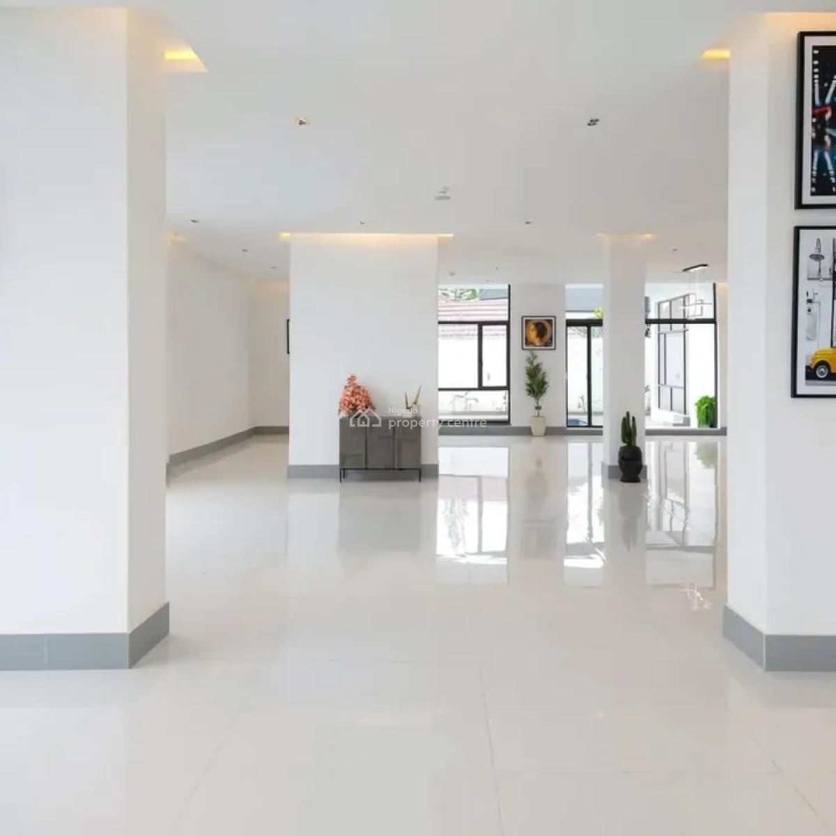 8 Bedroom Mansion  Asokoro   Features: Home Automation En-suite Be, Asokoro District, Abuja, House for Sale