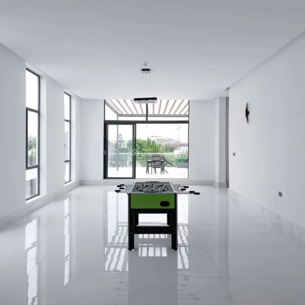 8 Bedroom Mansion  Asokoro   Features: Home Automation En-suite Be, Asokoro District, Abuja, House for Sale
