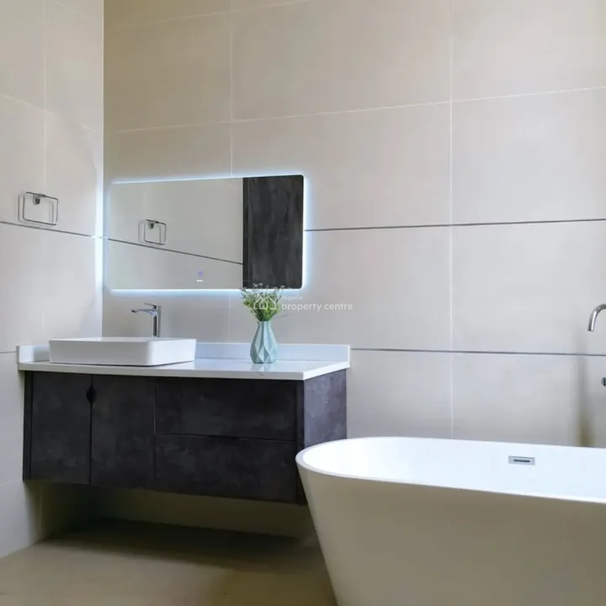 8 Bedroom Mansion  Asokoro   Features: Home Automation En-suite Be, Asokoro District, Abuja, House for Sale