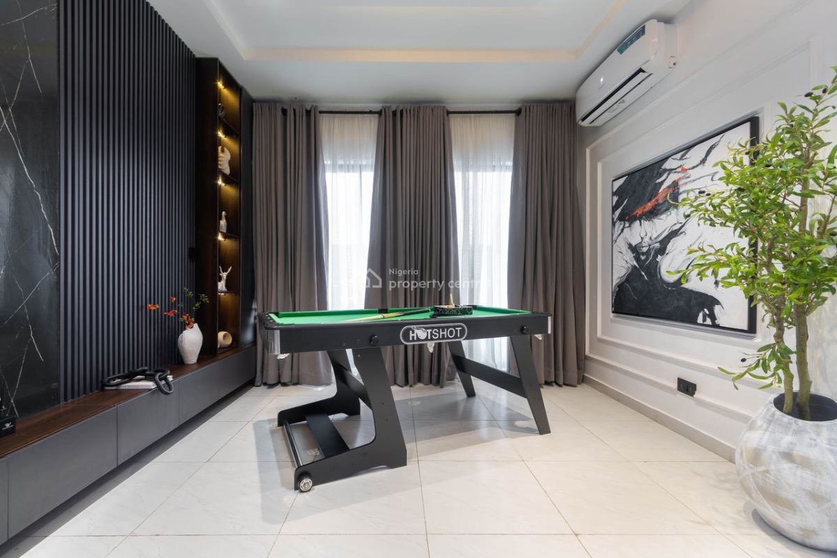 Luxury 2 Bedrooms Unit, Lekki Phase 1, Lekki Phase 1, Lekki, Lagos, Flat / Apartment Short Let