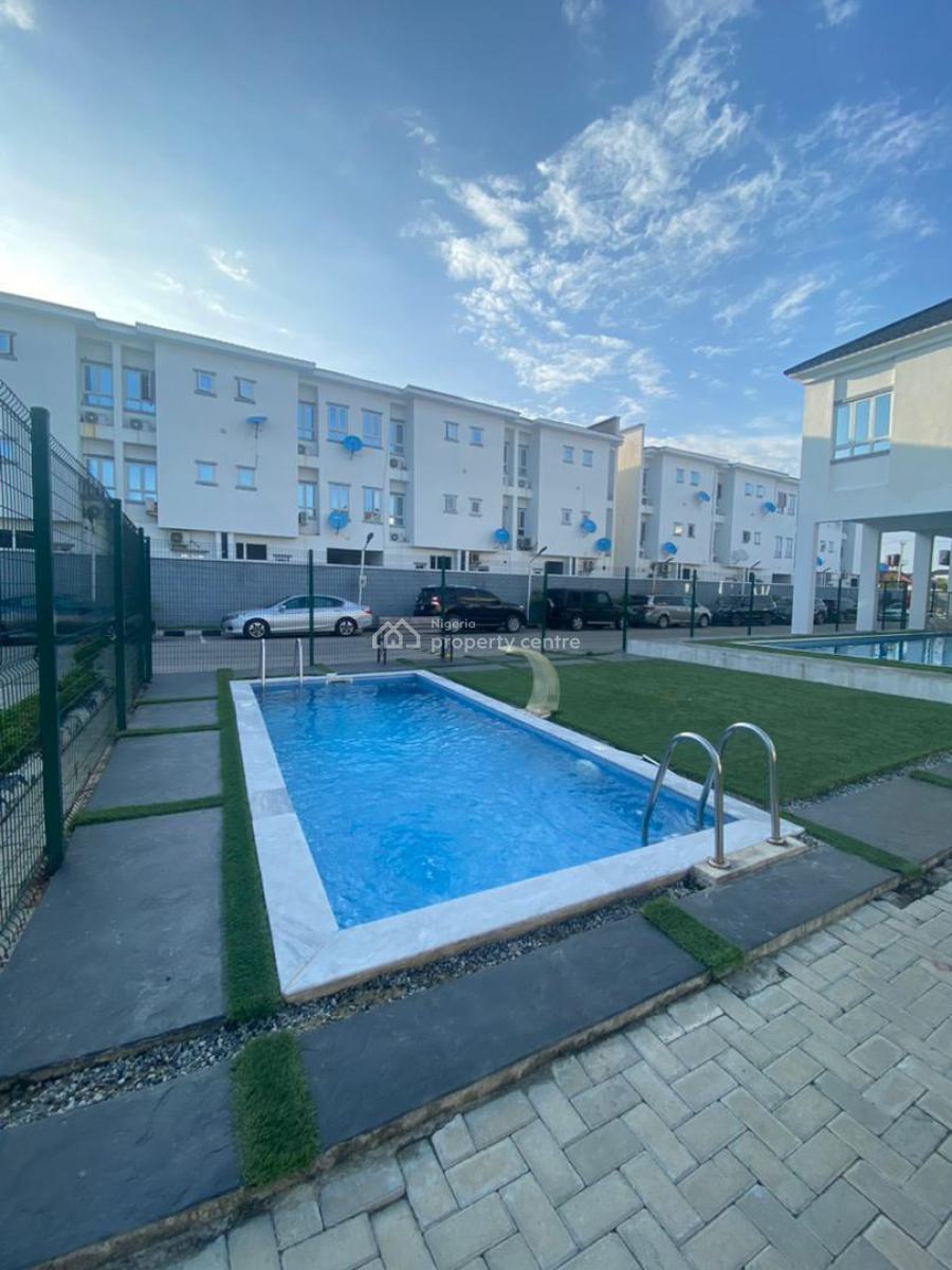 Luxurious 4 Bedroom Apartment with Pool, Victoria Bay Estate, Ikate Elegushi, Lekki, Lagos, Flat / Apartment Short Let