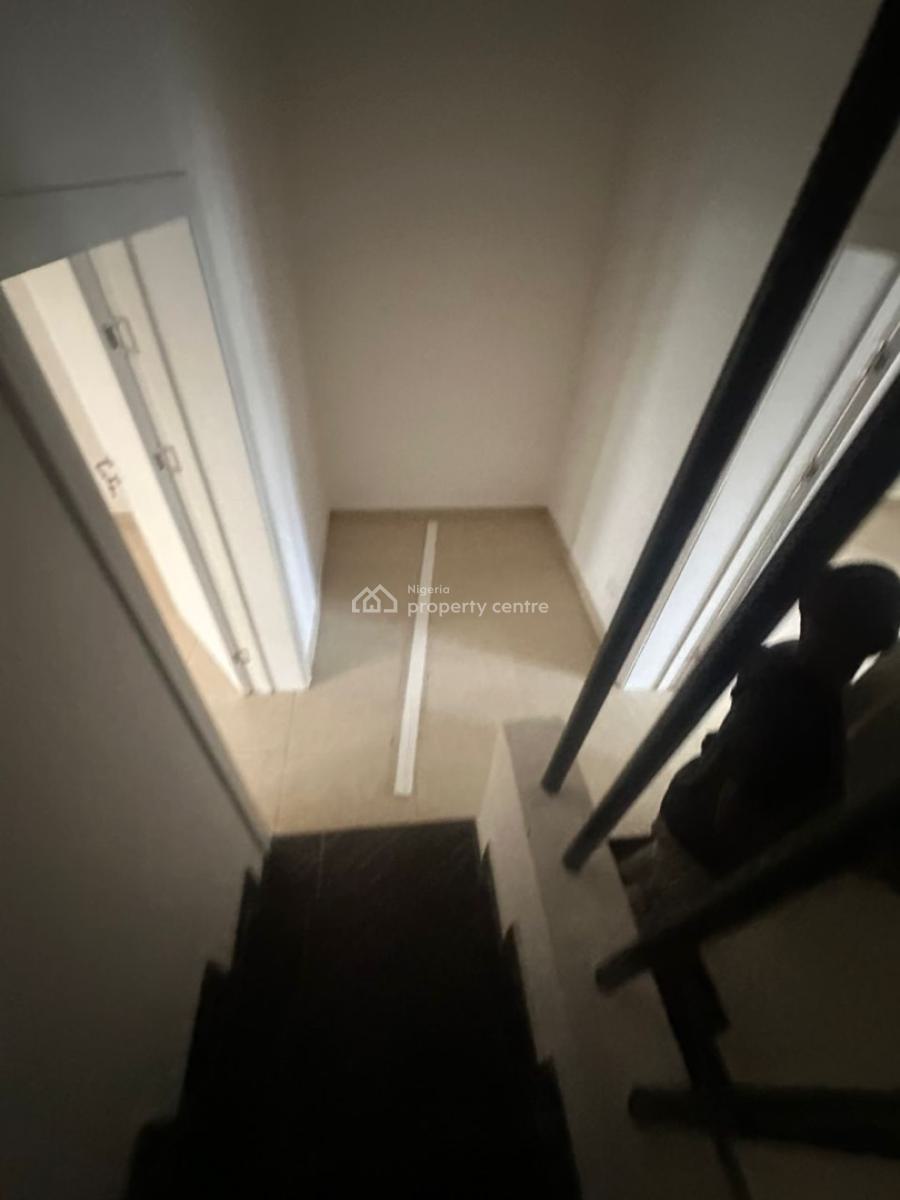 Standard Self Service 3 Bedroom Terrace with a Study Room and Bq, Dideolu Estate, Victoria Island (vi), Lagos, Flat / Apartment for Rent