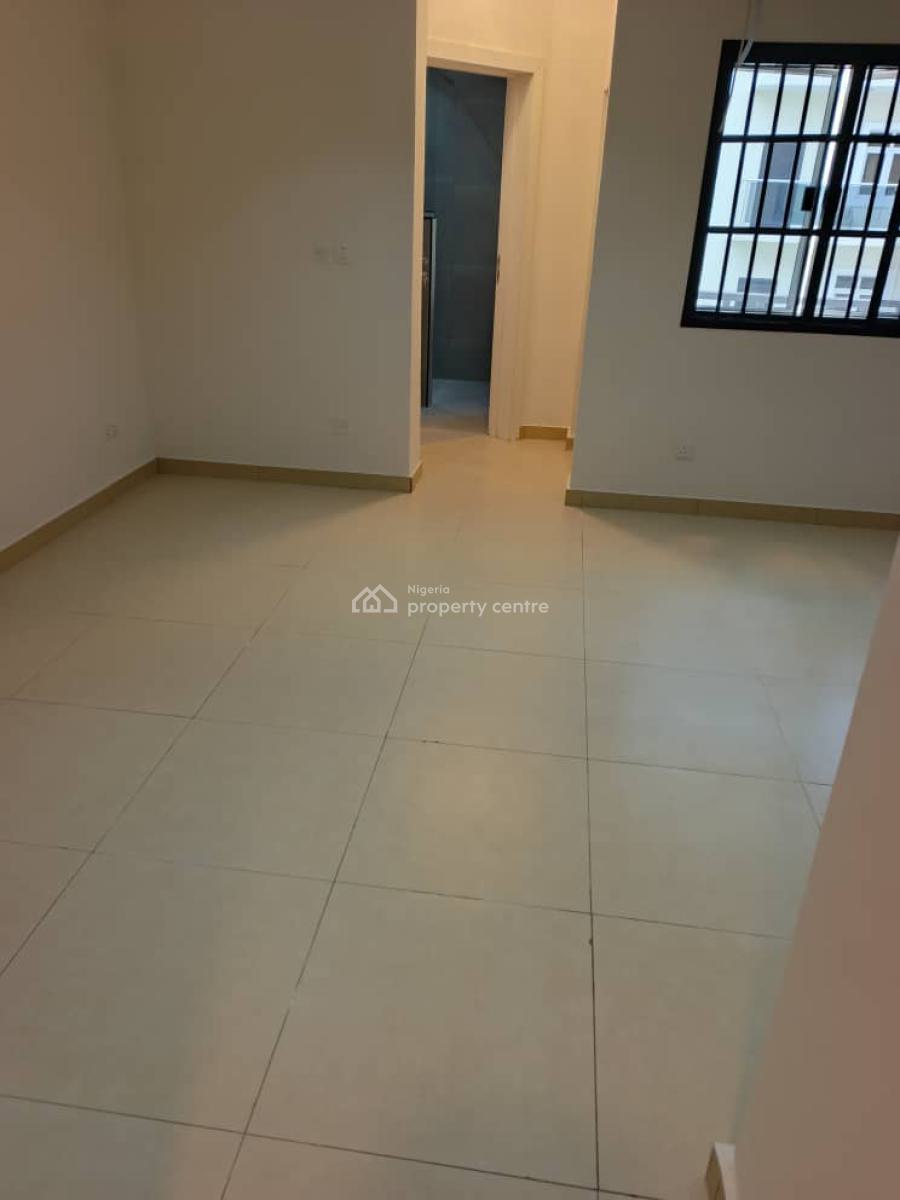 Standard Self Service 3 Bedroom Terrace with a Study Room and Bq, Dideolu Estate, Victoria Island (vi), Lagos, Flat / Apartment for Rent