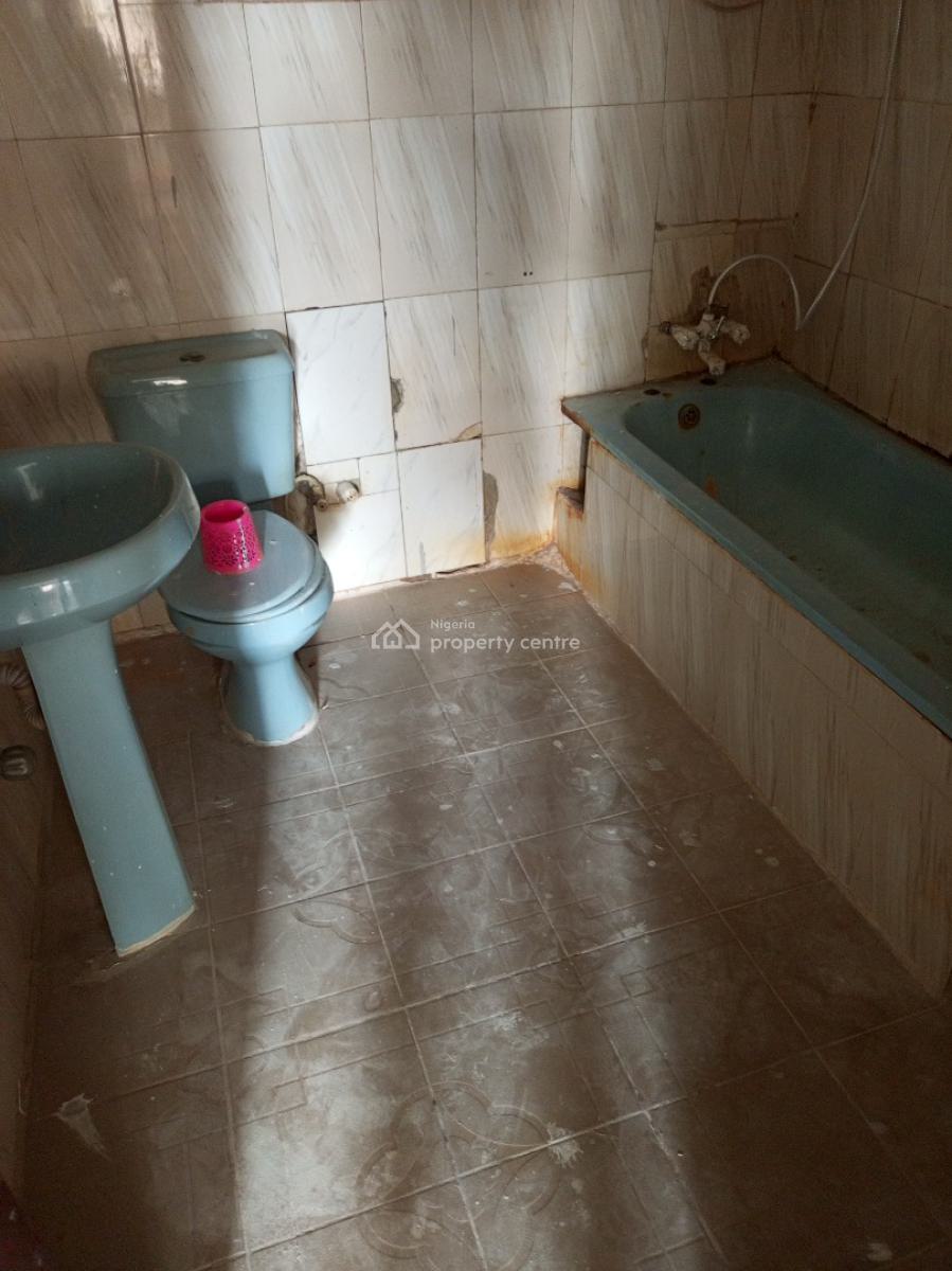 Three Bedroom Apartment, Badore, Badore, Ajah, Lagos, Flat / Apartment for Rent