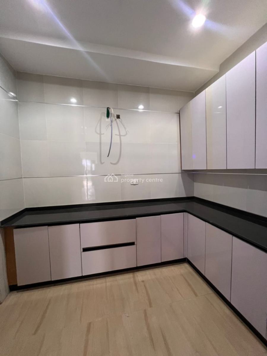 Luxuriously Built 7 Bedroom Mansion, with 5 Living Rooms, Guzape District, Abuja, Detached Duplex for Sale