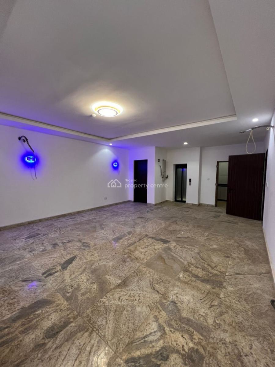 Luxuriously Built 7 Bedroom Mansion, with 5 Living Rooms, Guzape District, Abuja, Detached Duplex for Sale