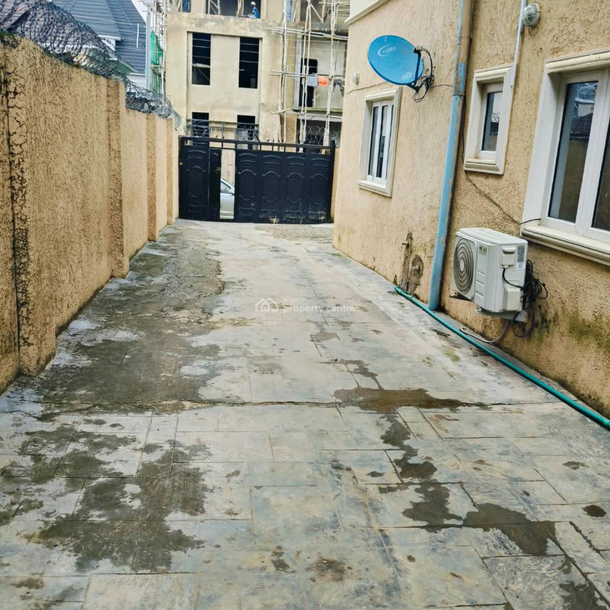 3 Bedroom Terrace Duplex..2 Units in a Compound, Apo, Apo Resettlement, Apo, Abuja, Terraced Duplex for Rent