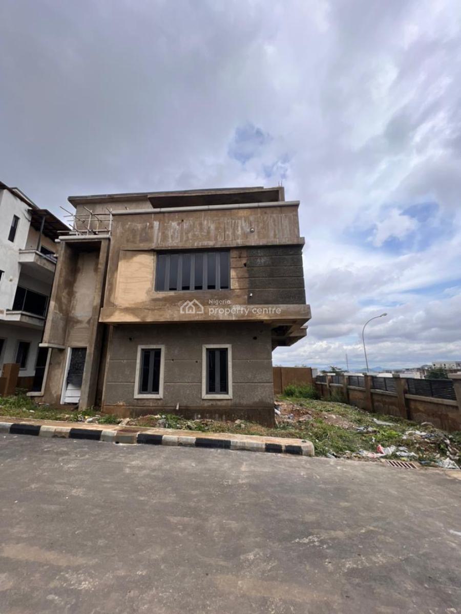 Grand 5 Bedroom Detached Duplex with Attached Bq  & Privately Gated Sp, Guzape District, Abuja, House for Sale