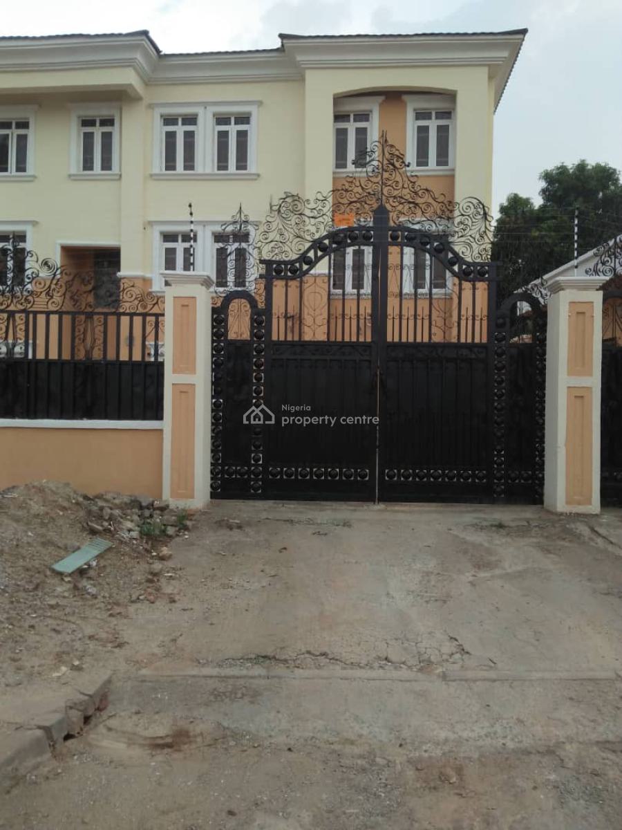 Massive 3bedroom Flat, Zone 6, Wuse, Abuja, Terraced Duplex for Rent