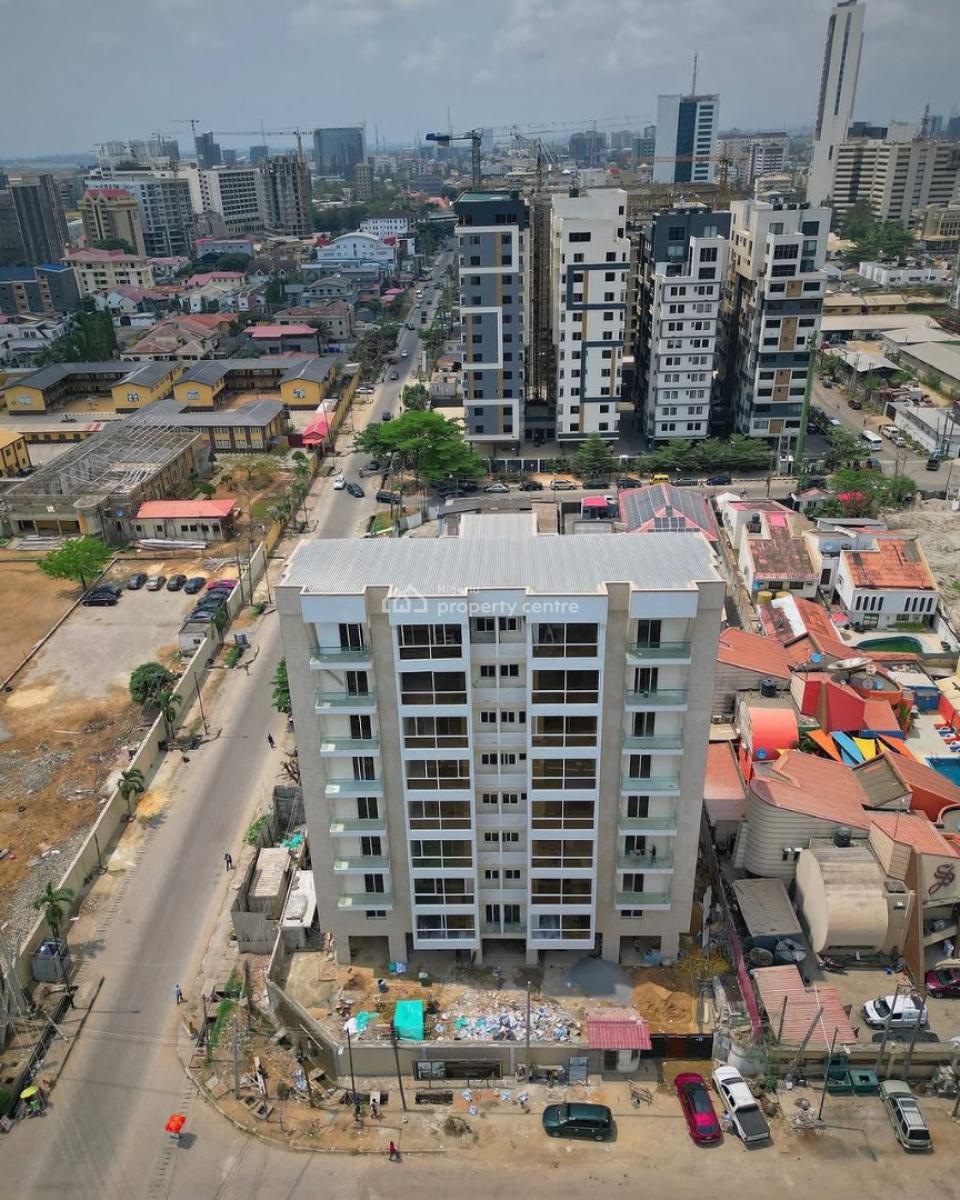 Amazing 3 Bedroom Apartment with a Bq, Victoria Island (vi), Lagos, Flat / Apartment for Sale