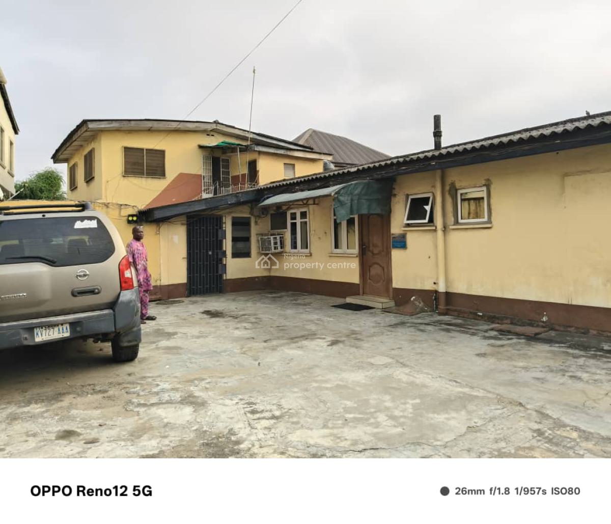 Nice Located 3bedroom Bungalow with 2flats Behind, Off Adeniran Ogunsanya Surulere Lagos, Adeniran Ogunsanya, Surulere, Lagos, Block of Flats for Sale