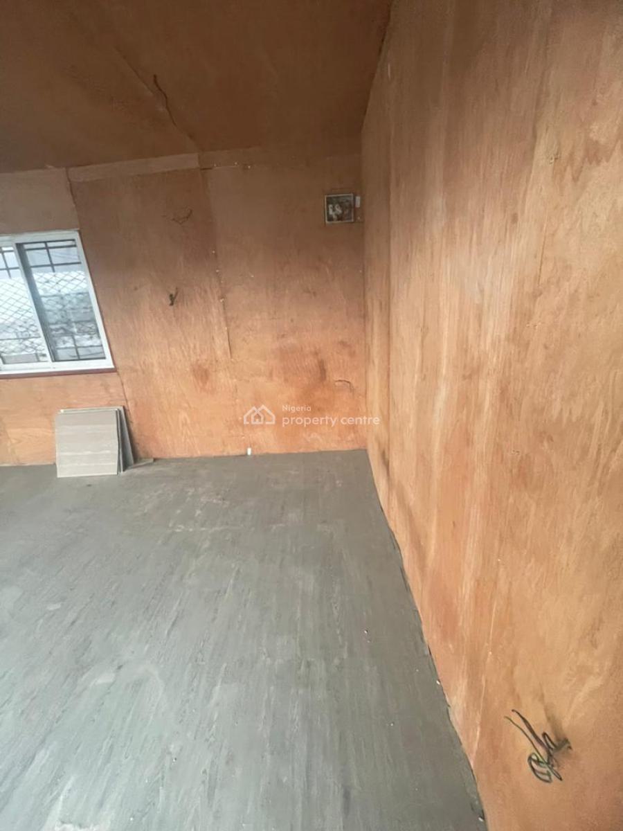 Brand New Spacious Shops/office Outlet Facing The Road, Ajah, Ajah, Lagos, Commercial Property for Rent