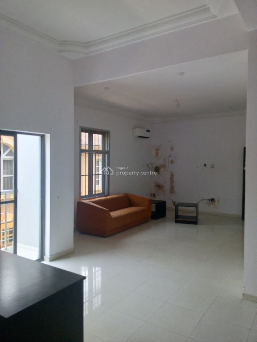 Fully Serviced 3 Bedroom Apartment with Swimming Pool, Lekki Phase 1, Lekki, Lagos, Flat / Apartment for Rent