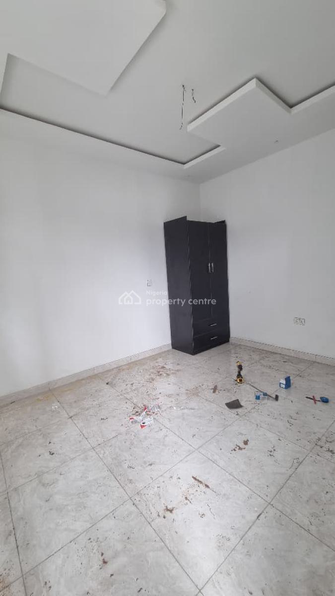 3 Bedroom Terrace Duplex in a Secured Estate, Ologolo, Lekki, Lagos, Terraced Duplex for Rent