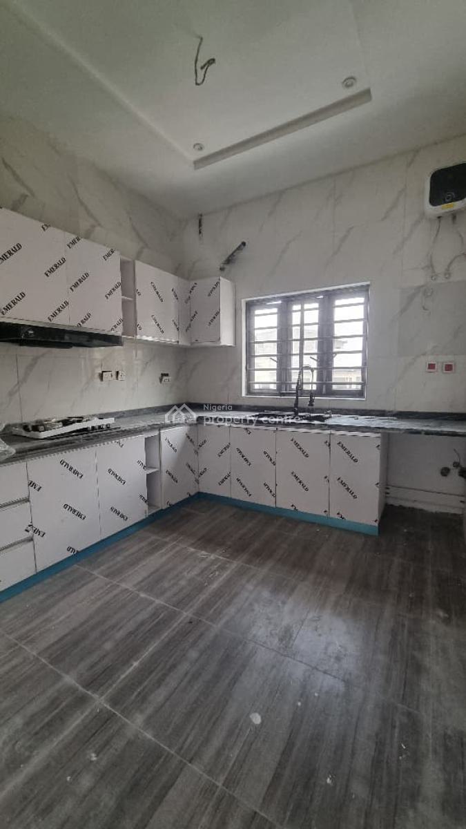 3 Bedroom Terrace Duplex in a Secured Estate, Ologolo, Lekki, Lagos, Terraced Duplex for Rent