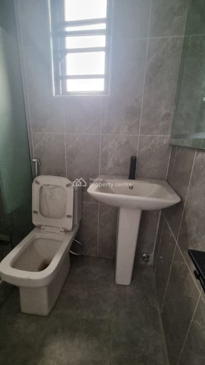 3 Bedroom Terrace Duplex in a Secured Estate, Ologolo, Lekki, Lagos, Terraced Duplex for Rent