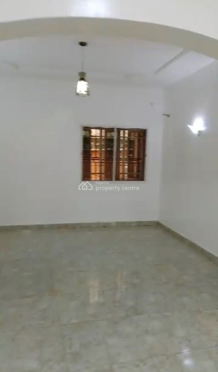 Massive Spacious 3bedroom En-suite Flat, Behind Living Faith Jahi, Jahi, Abuja, House for Rent