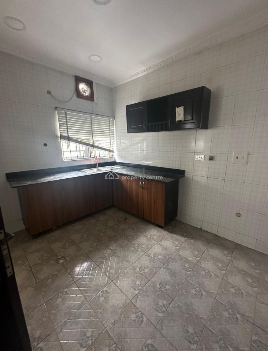 Exquisite 2bedroom Apartment, Lekki Phase 1, Lekki Phase 1, Lekki, Lagos, Flat / Apartment for Rent