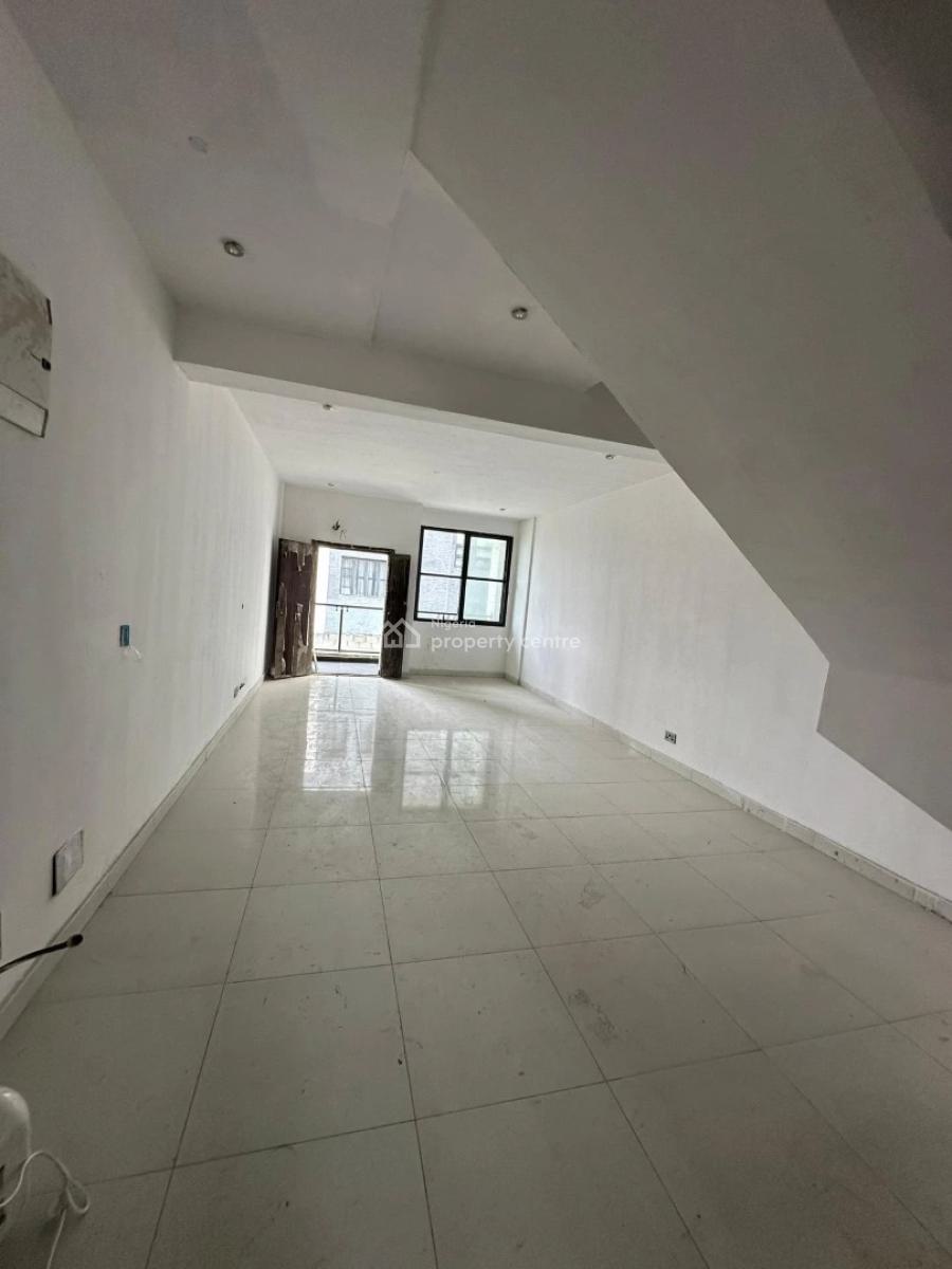 Lovely 2 Bedroom Maisonette with Elevator, Lekki Phase 1, Lekki Phase 1, Lekki, Lagos, Detached Duplex for Rent