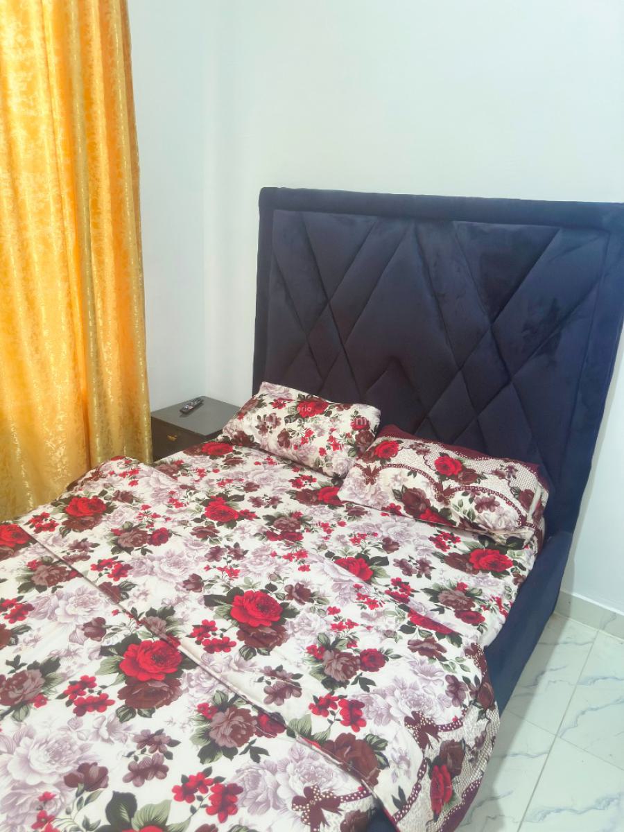 Clean Furnished Shared Bedroom in Orchid, Lekki, Spring Gardens Estate, Orchid, Lekki, Lekki Expressway, Lekki, Lagos, Self Contain (single Rooms) for Rent