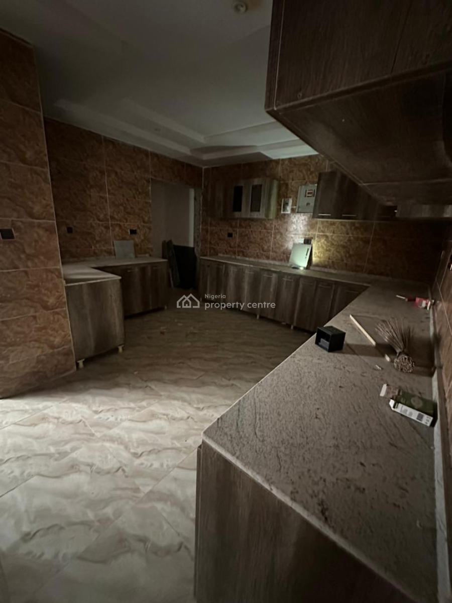 Bran New 4 Bedroom Terrace Duplex  with 1 Family Lounge and 1 Room Bq, Gwarinpa, Abuja, Terraced Duplex for Sale